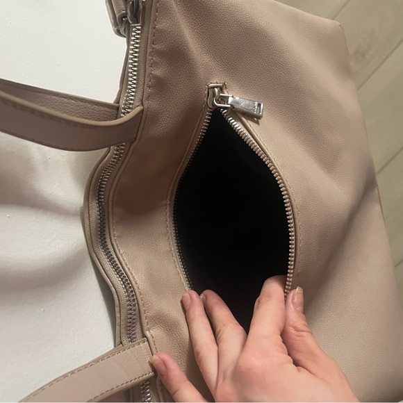 Medium CoLab Vegan Leather Crossbody Bag - Picture 9 of 12